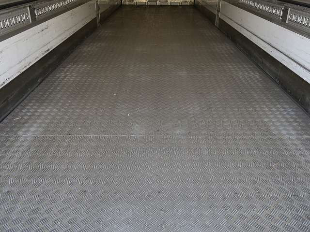 中古トラック 三菱ふそう冷凍ウィング ＃10