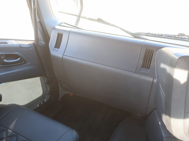 中古トラック いすゞコンクリートミキサー車 ＃15