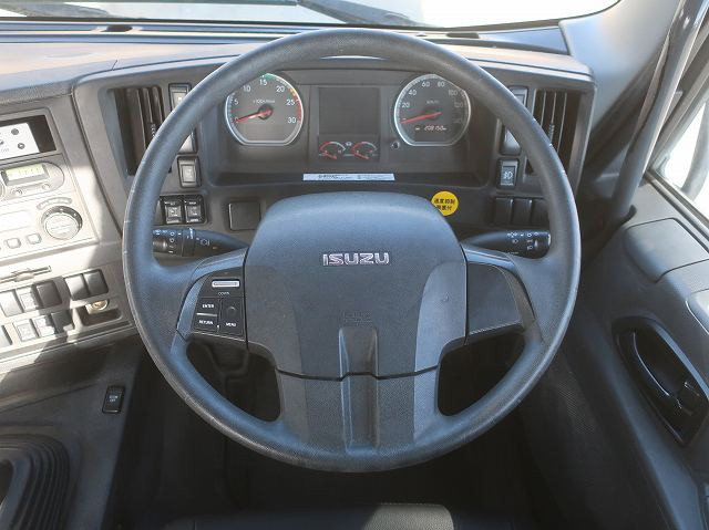 中古トラック いすゞコンクリートミキサー車 ＃16