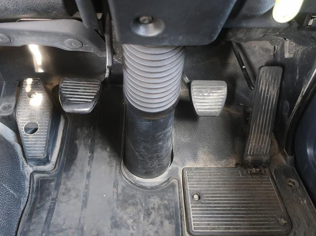 中古トラック いすゞコンクリートミキサー車 ＃22