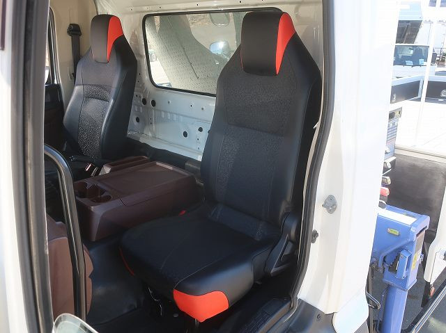 中古トラック 日野クレーン付平ボディ ＃23