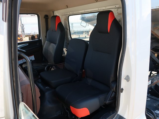 中古トラック 日野 レンジャー 中型ダンプ