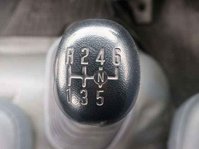 中古トラック いすゞクレーン付平ボディ ＃19