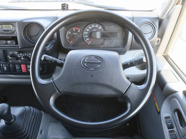 中古トラック 日野クレーン付平ボディ ＃17