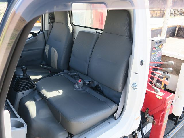 中古トラック 日野クレーン付平ボディ ＃23