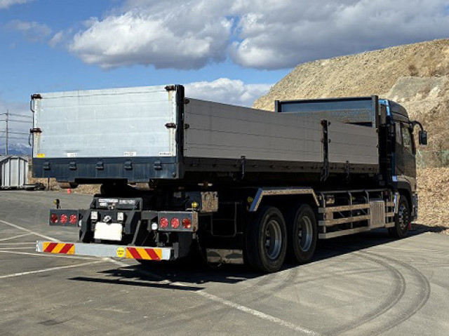 中古トラック　三菱ふそうスーパーグレート 大型アームロール 