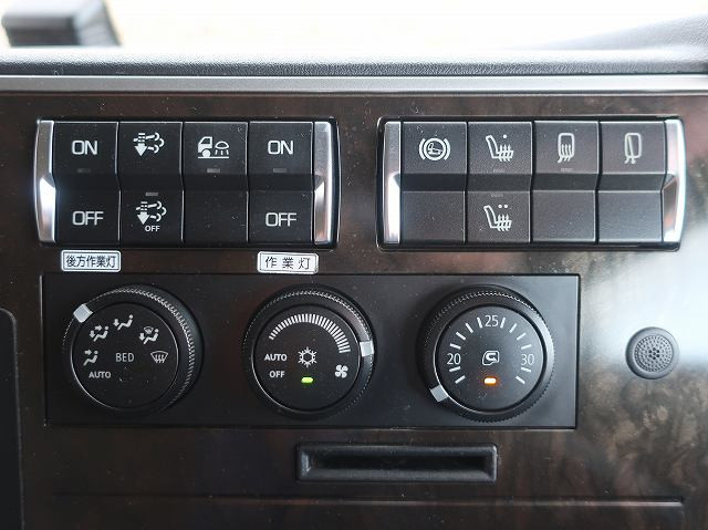 中古トラック 三菱ふそうアームロール ＃21