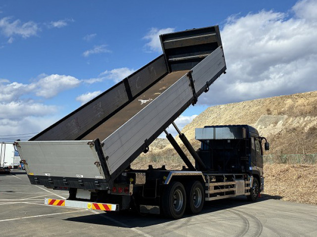 中古トラック 三菱ふそうアームロール ＃6