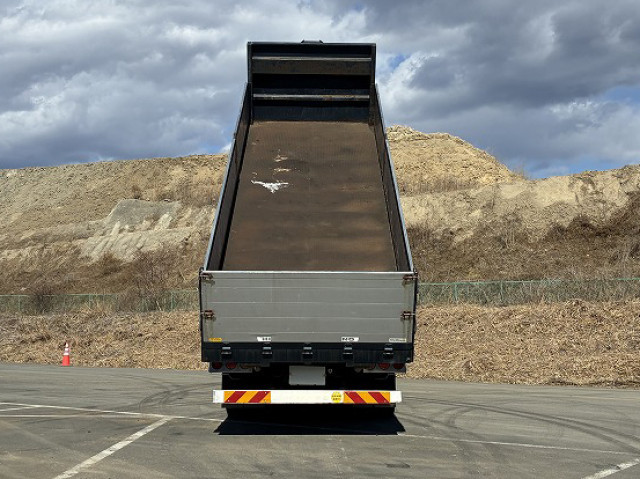 中古トラック 三菱ふそうアームロール ＃8