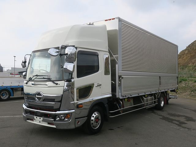 2019 Hino Ranger Medium-Sized Aluminum Wing Truck, 6500 Standard, Retractable Power Station, Snow Melting System, Rear Air Suspension, High Roof, Aluminum Wheels ★Actual Mileage Approx. 310,000 km★