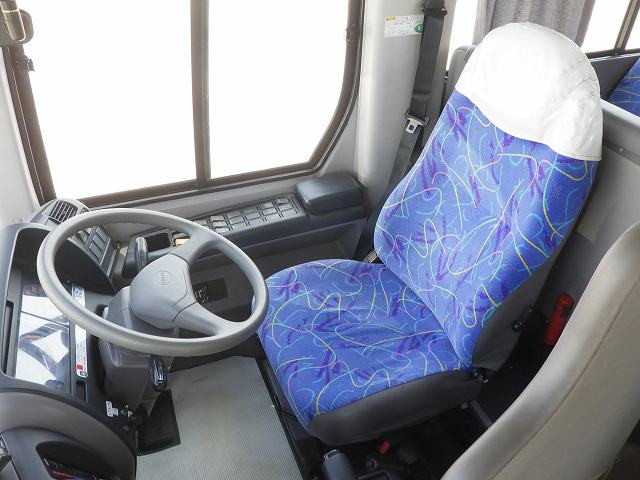 中古トラック いすゞガーラミオ 中型バス