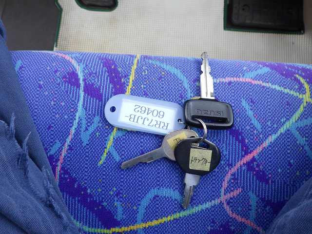 中古トラック いすゞガーラミオ 中型バス