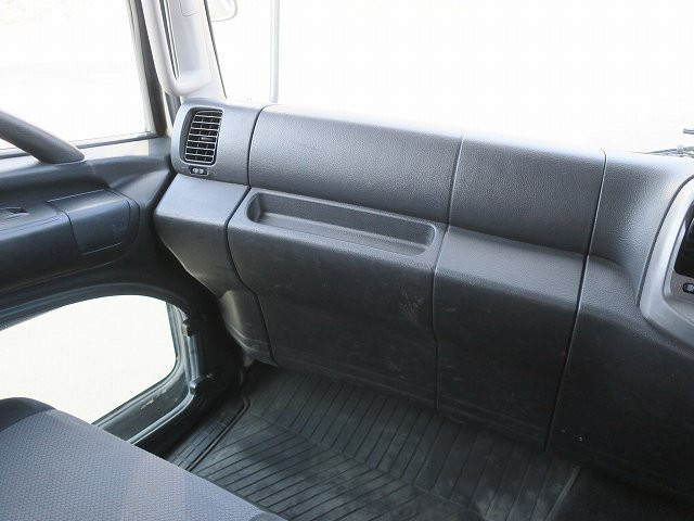 中古トラック 日野クレーン付平ボディ ＃18