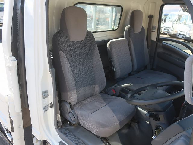 中古トラック いすゞ平ボディ ＃16