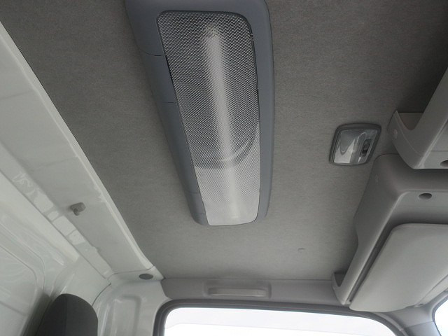 中古トラック いすゞ冷凍バン ＃23