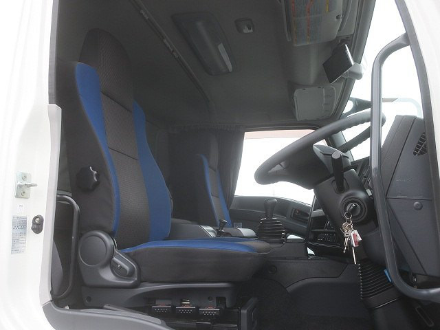 中古トラック いすゞアルミウイング ＃14