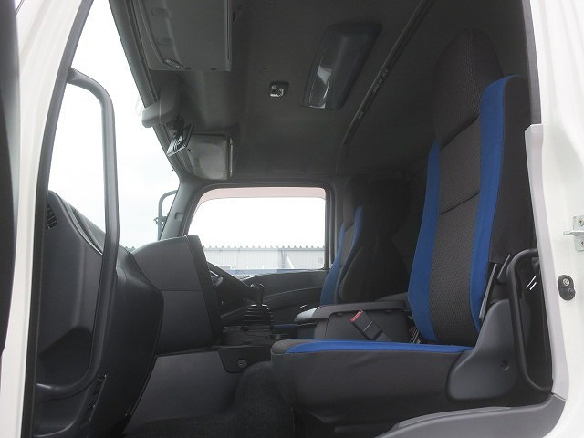 中古トラック いすゞアルミウイング ＃19