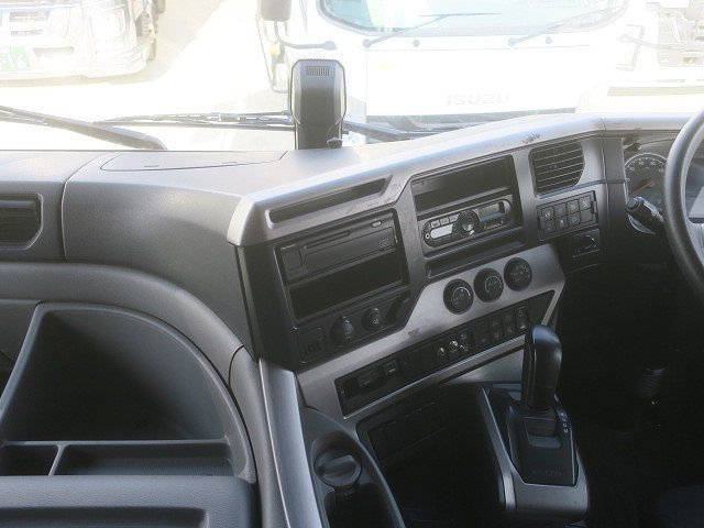 中古トラック UDトラックスアルミウィング ＃14