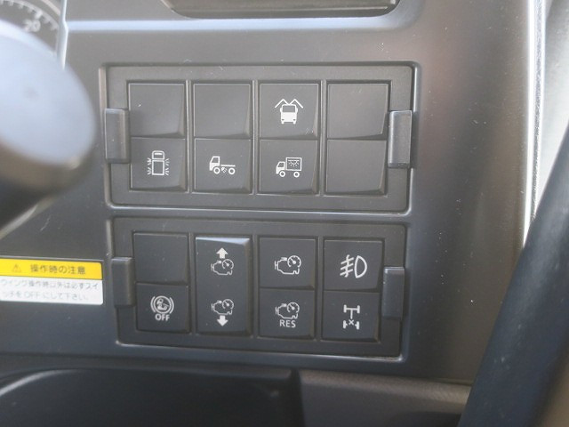 中古トラック UDトラックスアルミウィング ＃18