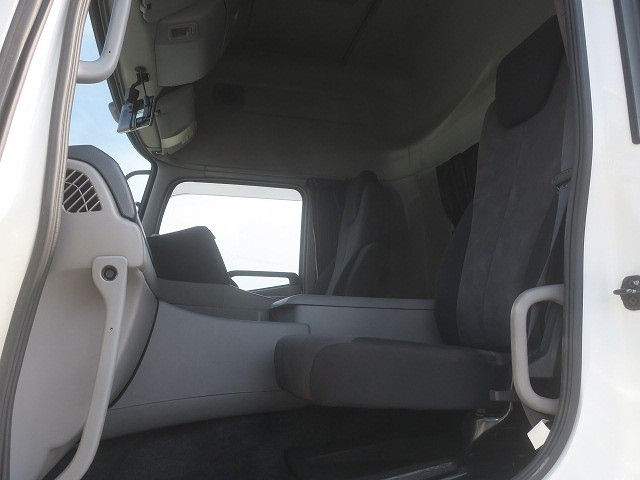 中古トラック UDトラックスアルミウィング ＃21