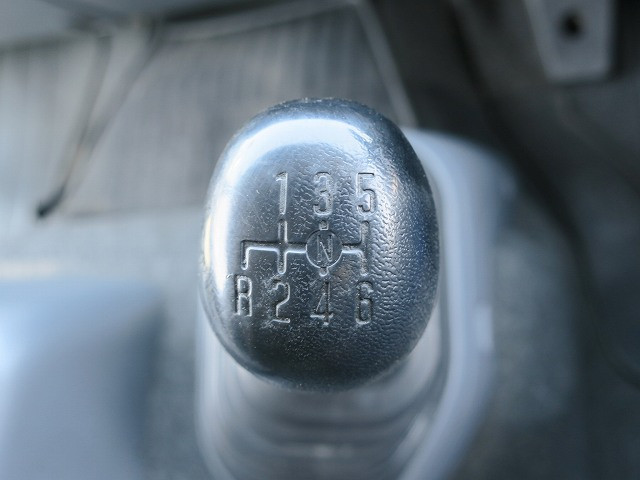 中古トラック いすゞフォワード 増トン クレーン付平ボディ