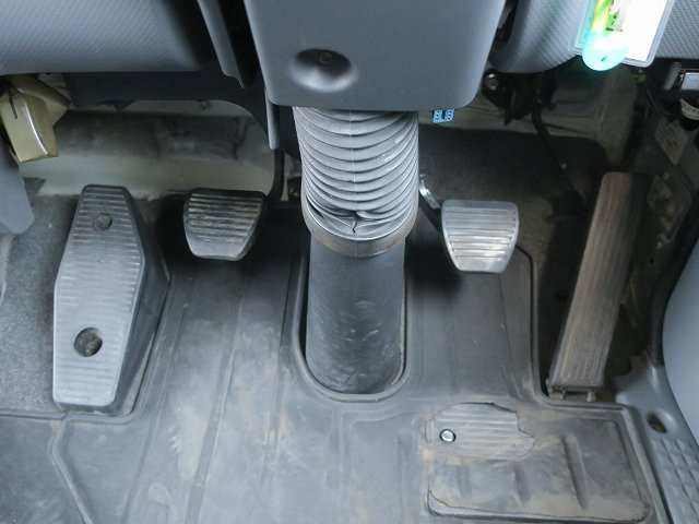 中古トラック いすゞフォワード 増トン クレーン付平ボディ