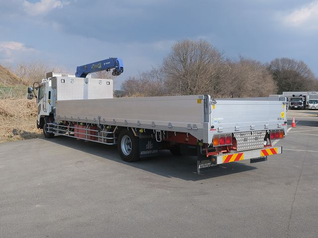 中古トラック いすゞフォワード 増トン クレーン付平ボディ