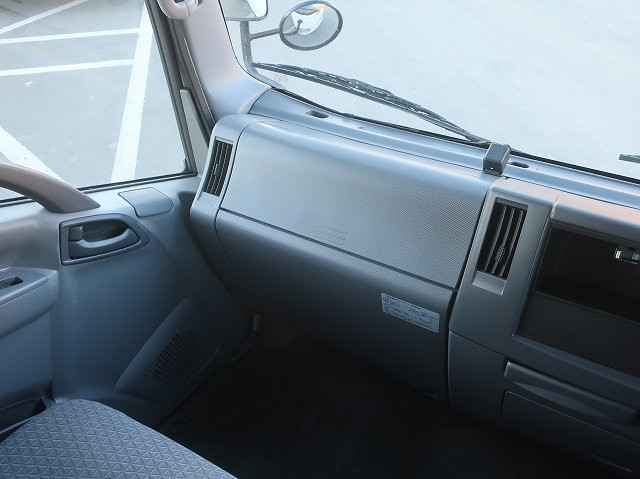 中古トラック いすゞアルミバン ＃11