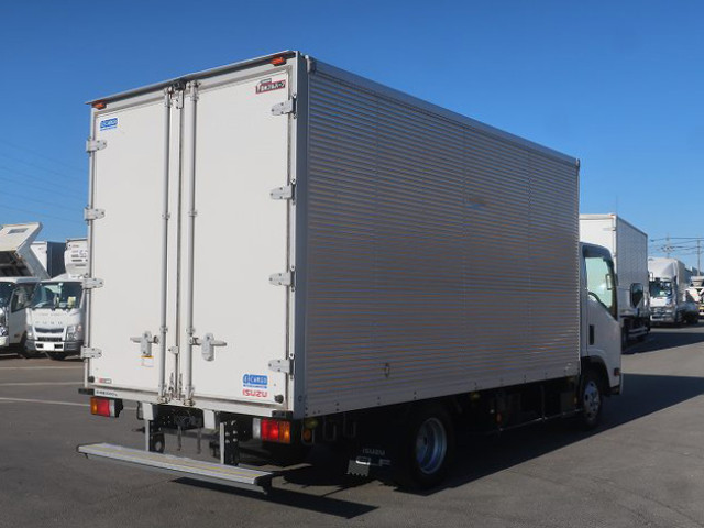 中古トラックいすゞ エルフ 2tアルミバン