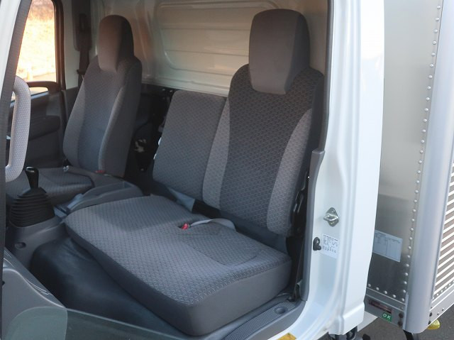 中古トラック いすゞアルミバン ＃23