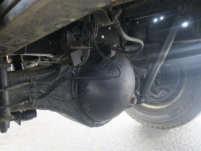 中古トラック いすゞアルミバン ＃15