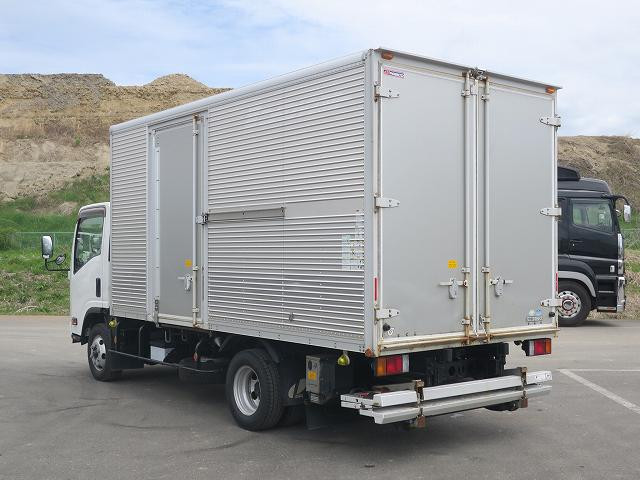 中古トラック いすゞアルミバン ＃4