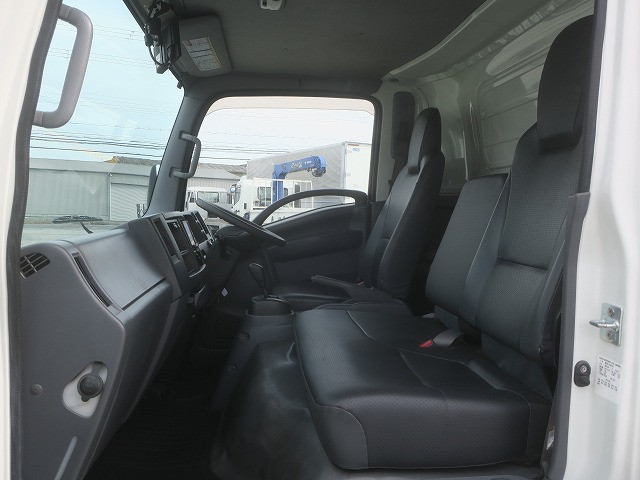 中古トラック いすゞアルミバン ＃24