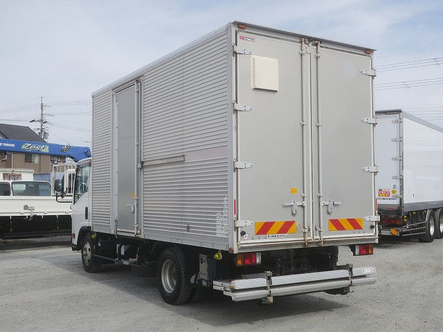 中古トラック いすゞアルミバン ＃4