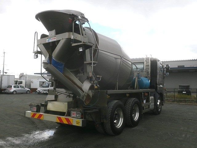 中古トラック 日野コンクリートミキサー車 ＃3