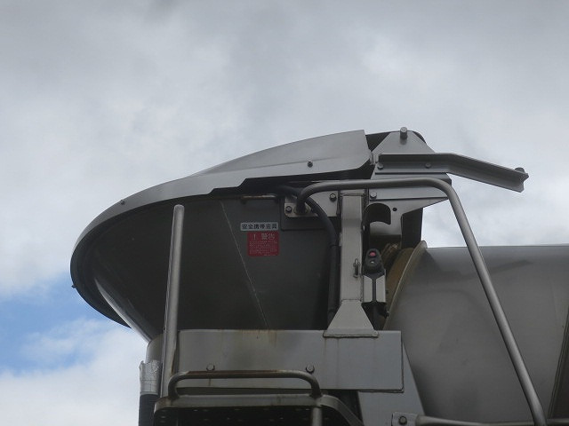 中古トラック 日野コンクリートミキサー車 ＃7