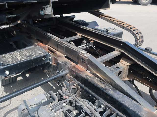 中古トラック いすゞ エルフ 小型セーフティーローダー