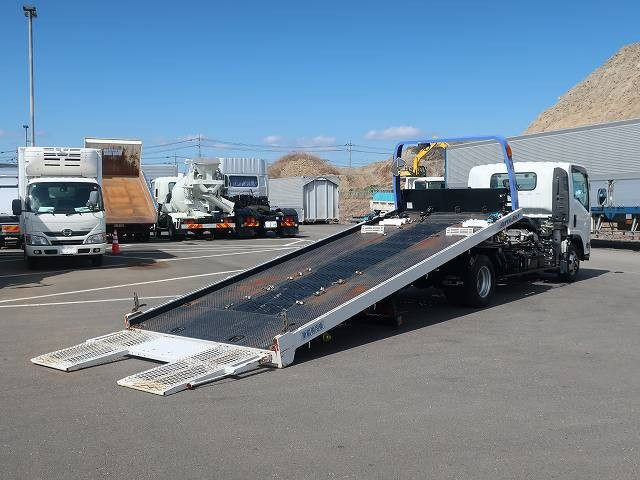 中古トラック いすゞ エルフ 小型セーフティーローダー