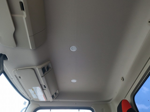 中古トラック 日野クレーン付平ボディ ＃24