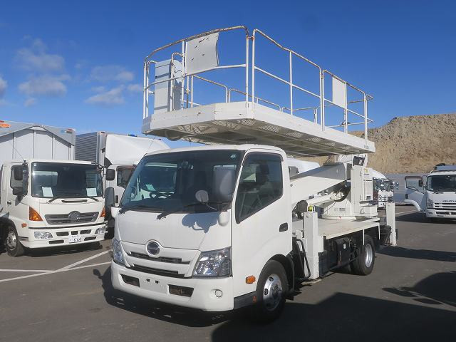 日野　高所作業車