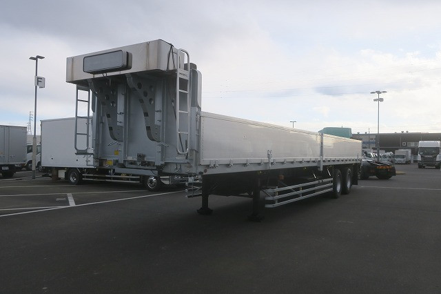 日本フルハーフ　トレーラー