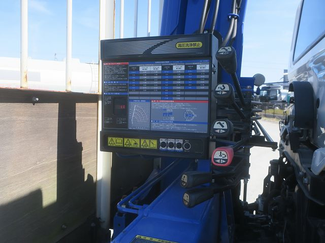 中古トラック 日野クレーン付平ボディ ＃11