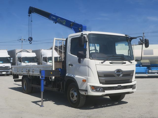 中古トラック 日野クレーン付平ボディ ＃4