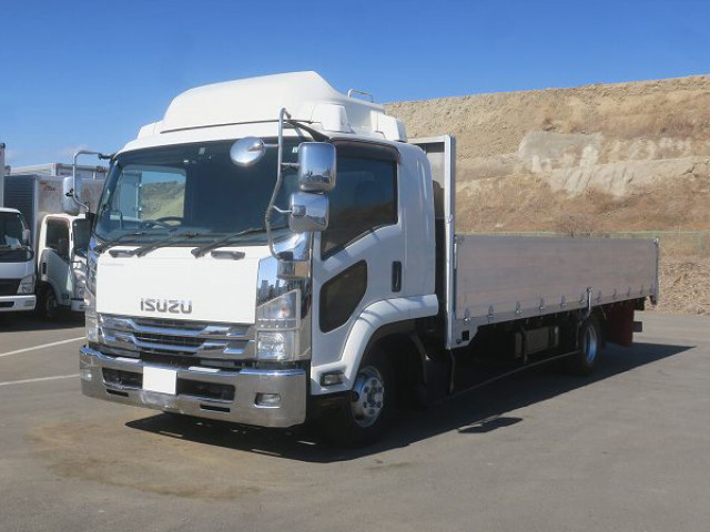 2015 Isuzu Forward, medium-sized flatbed aluminum block, 6200mm wide, rear air suspension. 370,000km actual mileage. Inspection valid until November 2026!