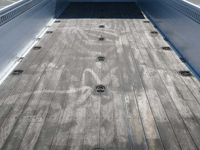 中古トラック いすゞ平ボディアルミブロック ＃8