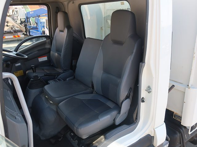 中古トラック いすゞ深ダンプ #23