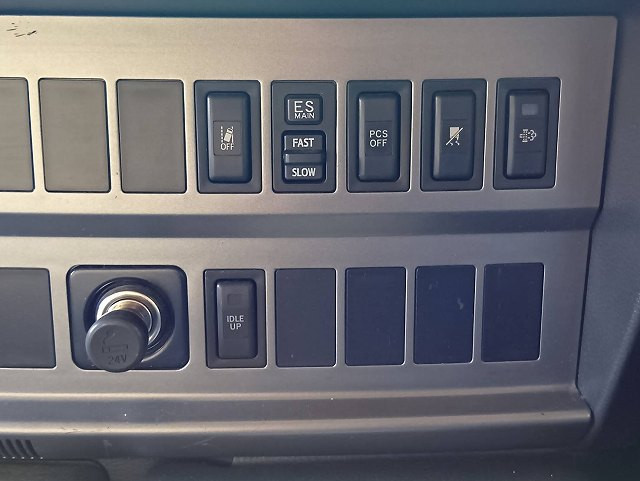 中古トラック 日野 プロフィア 22トン粉粒体運搬車