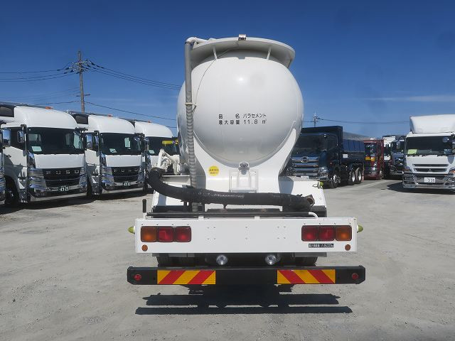 中古トラック 日野 プロフィア 22トン粉粒体運搬車