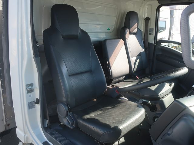 中古トラック いすゞアルミバン ＃14