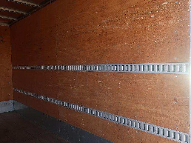 中古トラック いすゞアルミバン ＃20